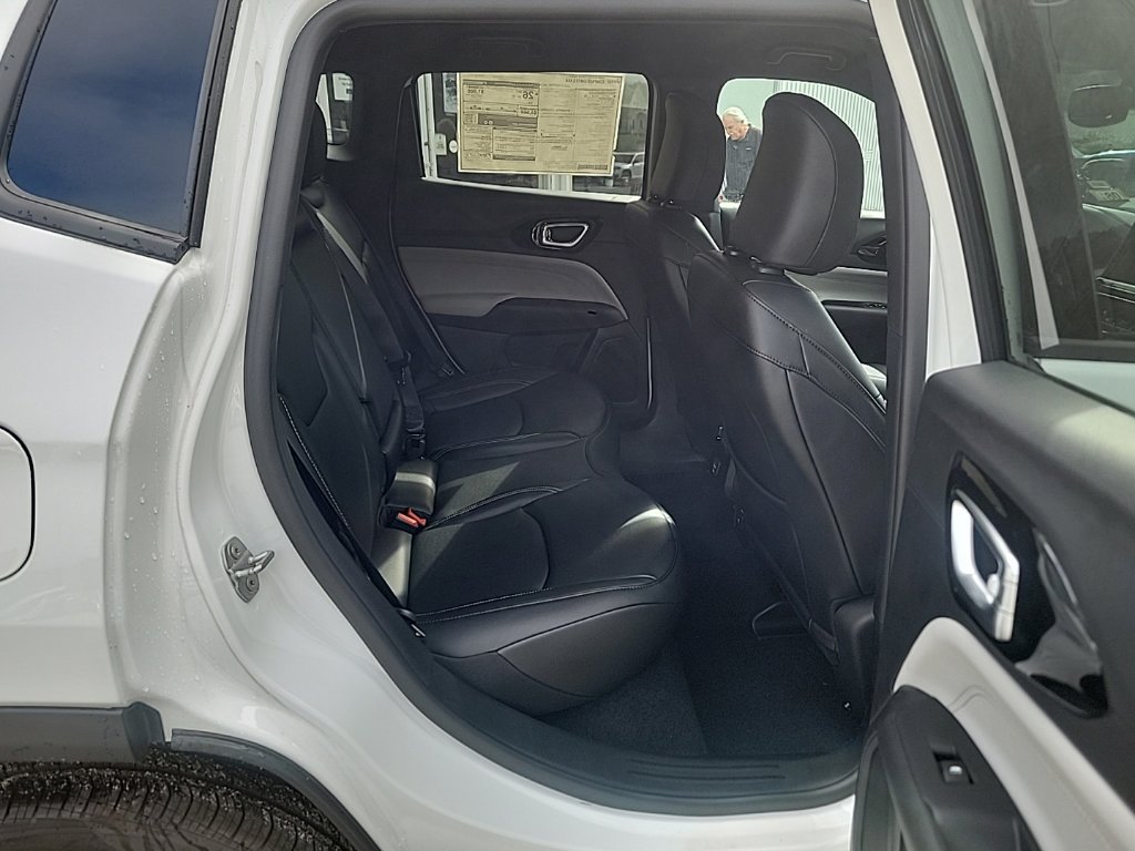 New 2026 Jeep Compass Limited AWD/4WD image 8
