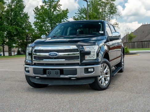 Used 2015 Ford F150 Lariat w/ Equipment Group 502A Luxury AWD/4WD image 1
