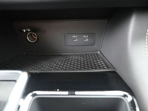 New 2026 Nissan Pathfinder SV image 4