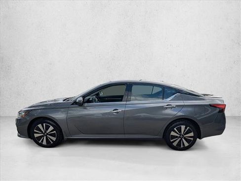Used 2019 Nissan Altima 2.5 SV image 9