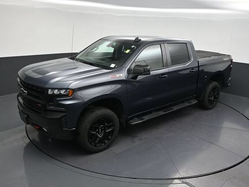 Used 2021 Chevrolet Silverado 1500 LT Trail Boss AWD/4WD image 15