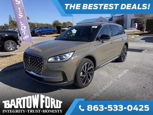 Used 2025 Lincoln Corsair Reserve image 1