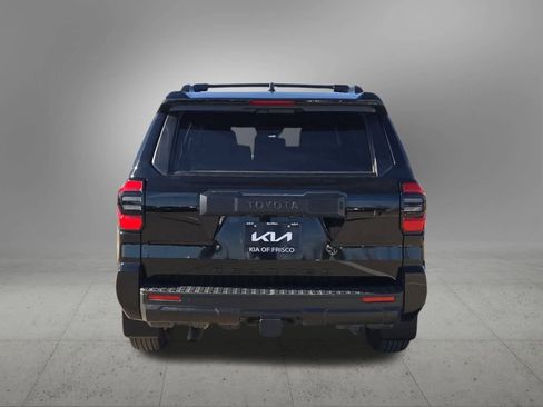 Used 2025 Toyota 4Runner SR5 image 5