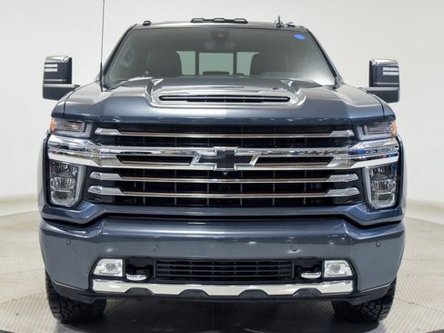 Used 2020 Chevrolet Silverado 3500 High Country w/ LPO, Dark Essentials Package image 3