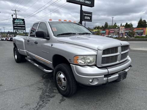 Used 2004 Dodge Ram 3500 Truck SLT w/ Sport Appearance Group AWD/4WD image 4