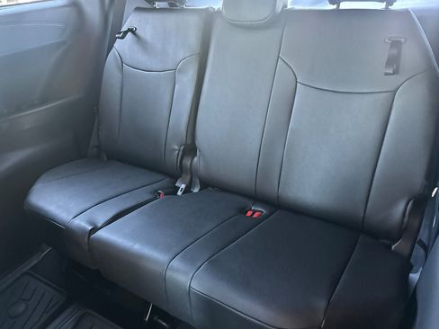 New 2026 Toyota Sienna Platinum AWD/4WD image 18