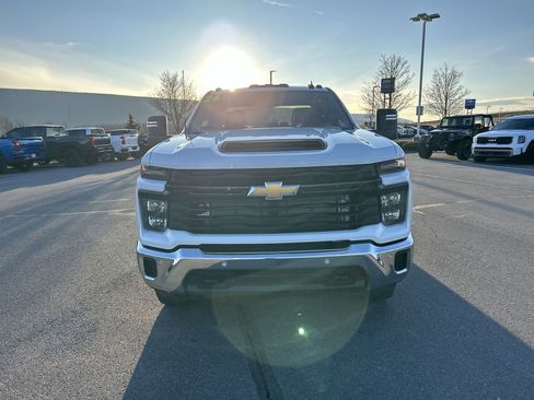 New 2026 Chevrolet Silverado 3500 W/T image 2