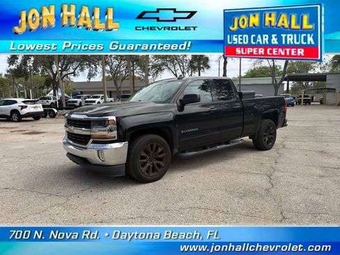 Used 2017 Chevrolet Silverado 1500 LT w/ All Star Edition image 2