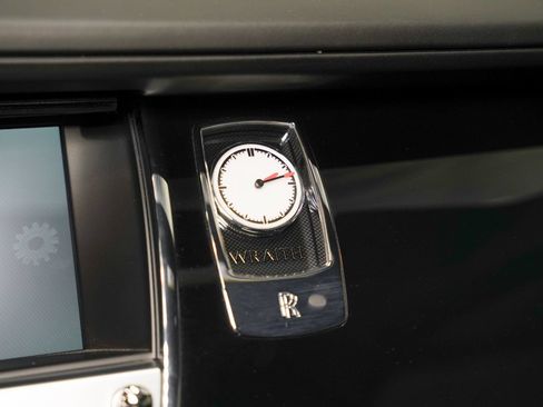 Used 2017 Rolls-Royce Wraith RWD image 46