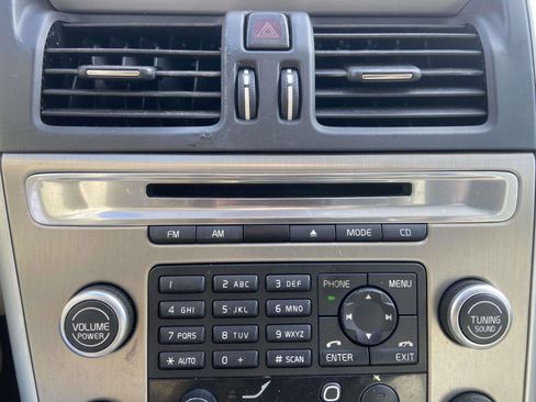 Used 2011 Volvo XC60 3.2 R-Design image 27