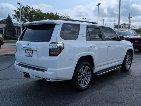 Used 2022 Toyota 4Runner TRD Sport w/ Technology Package AWD/4WD image 8
