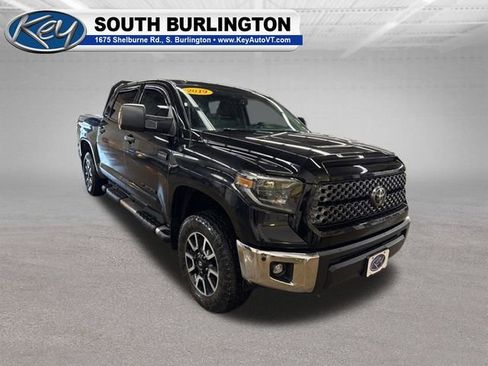 Used 2019 Toyota Tundra Limited w/ Limited Premium Package AWD/4WD image 9