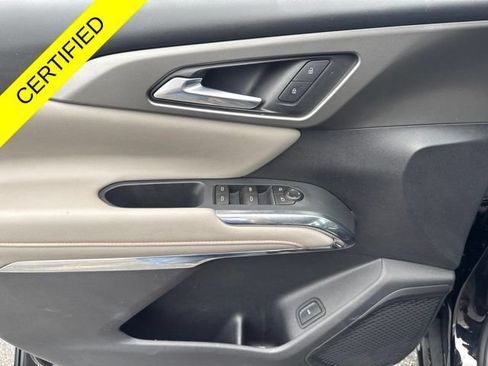 Used 2026 Chevrolet Traverse LT w/ Driver Confidence Package FWD image 7