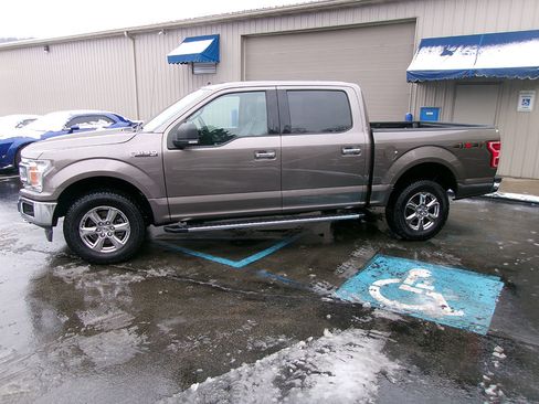 Used 2020 Ford F150 XLT w/ Equipment Group 302A Luxury image 3