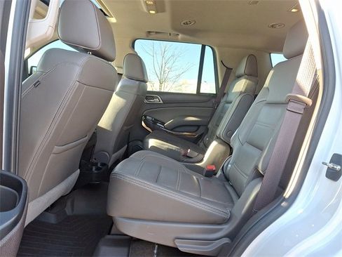 Used 2017 GMC Yukon Denali image 10