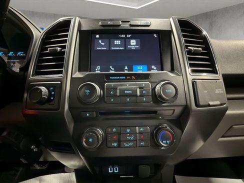 Used 2018 Ford F150 XLT w/ Equipment Group 302A Luxury image 3