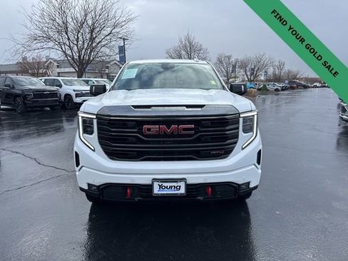 Used 2023 GMC Sierra 1500 AT4 w/ AT4 Premium Package image 2