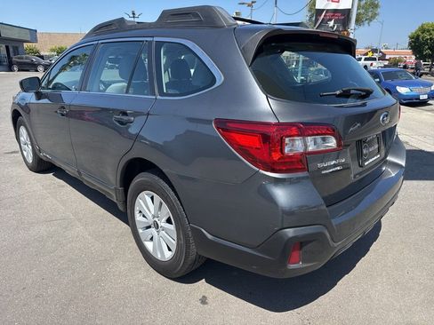 Used 2019 Subaru Outback 2.5i AWD/4WD image 3