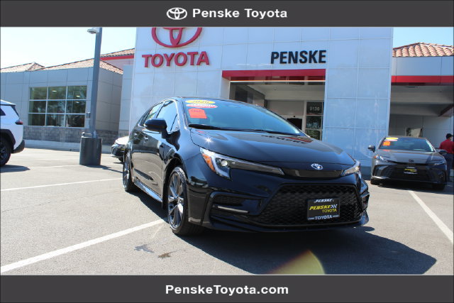 Certified 2026 Toyota Corolla SE FWD image 1