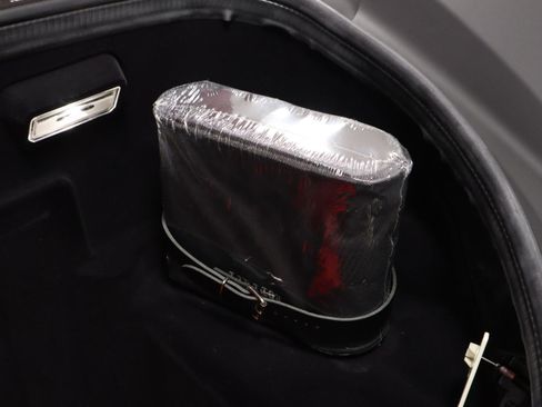 Used 2022 Ferrari F8 Tributo image 22