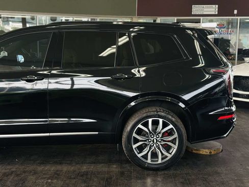 Used 2023 Cadillac XT6 Sport AWD/4WD image 14