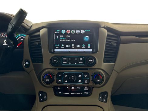 Used 2018 GMC Yukon XL Denali w/ Denali Ultimate Package AWD/4WD image 14