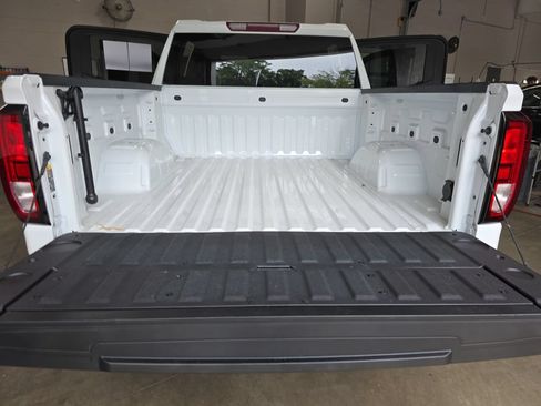 Certified 2024 GMC Sierra 1500 Elevation AWD/4WD image 14