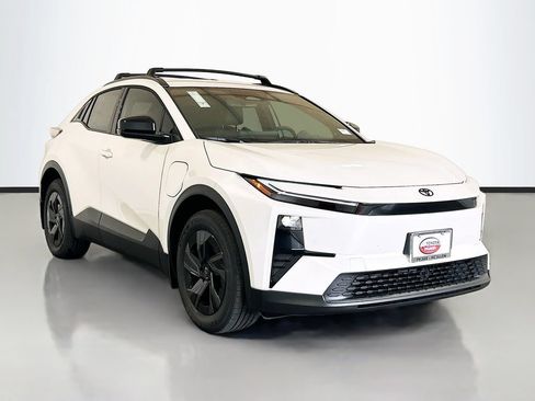 New 2026 Toyota C-HR AWD/4WD image 3