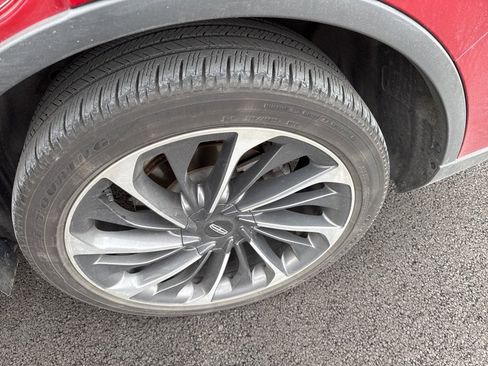 Used 2020 Lincoln Aviator Reserve w/ Equipment Group 202A image 13