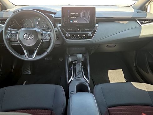 Used 2025 Toyota Corolla SE FWD image 13