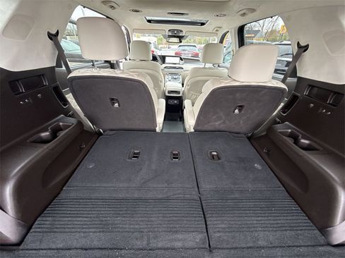 Used 2021 Hyundai Palisade Calligraphy image 26