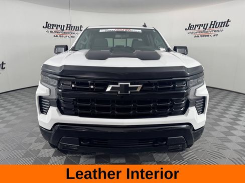 Used 2025 Chevrolet Silverado 1500 LT Trail Boss w/ Dark Appearance Package AWD/4WD image 6