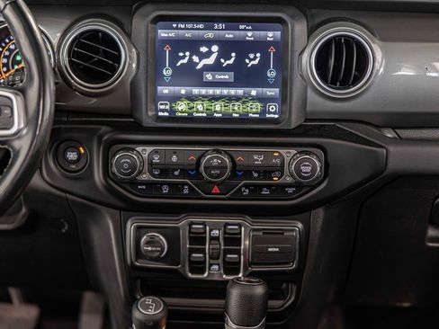 Used 2022 Jeep Wrangler Unlimited Sahara w/ Cold Weather Group image 37