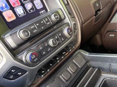 Used 2014 Chevrolet Silverado 1500 LTZ Z71 w/ LTZ Plus Package AWD/4WD image 46