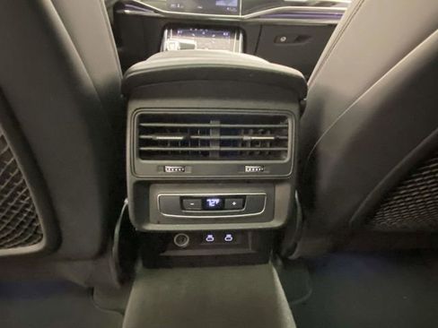 Used 2024 Audi Q7 2.0T Premium Plus image 11