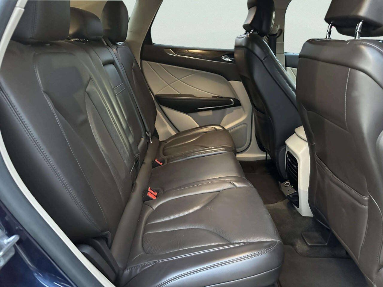 Used 2017 Lincoln MKC Reserve AWD/4WD image 20