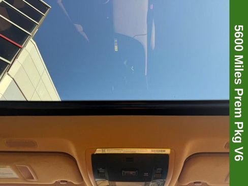 Used 2025 Lexus ES 350 w/ Premium Package FWD image 13