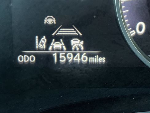 Used 2024 Lexus RX 350 Premium image 31