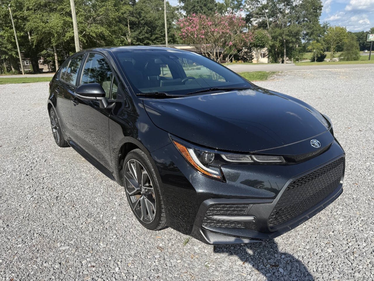 Used 2021 Toyota Corolla SE FWD image 4