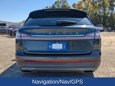 Used 2022 Lincoln Nautilus Reserve w/ Equipment Group 201A image 5