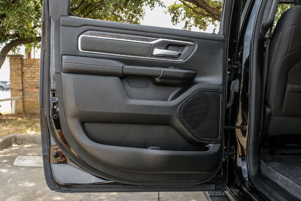 Used 2022 RAM 1500 Big Horn AWD/4WD image 59