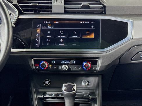 Used 2022 Audi Q3 2.0T Premium Plus w/ Premium Plus Package image 15