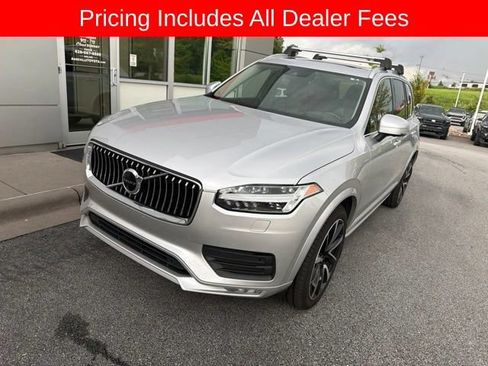 Used 2021 Volvo XC90 T6 Momentum w/ Advanced Package AWD/4WD image 16