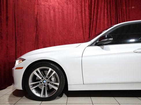 Used 2013 BMW 335i Sedan image 5