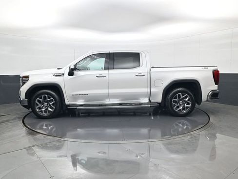 Used 2022 GMC Sierra 1500 SLT w/ SLT Premium Plus Package image 8