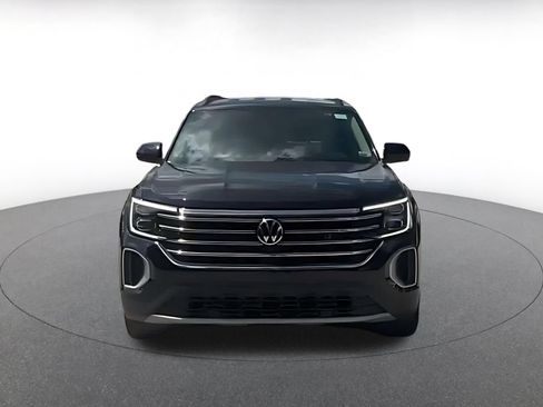Used 2026 Volkswagen Atlas SE AWD/4WD image 3