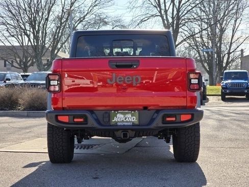 Used 2021 Jeep Gladiator Mojave AWD/4WD image 27