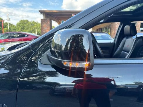 Used 2022 Dodge Durango R/T RWD image 14