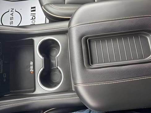 Used 2024 Chevrolet Tahoe Premier image 21