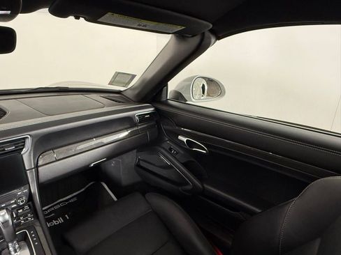 Certified 2019 Porsche 911 Turbo image 22